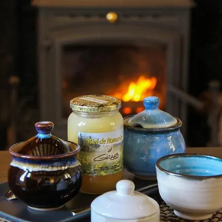 Manoir De Beauregard - Cunault Couette-café Treves-Cunault