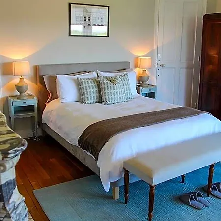 Manoir De Beauregard - Cunault Bed & Breakfast *