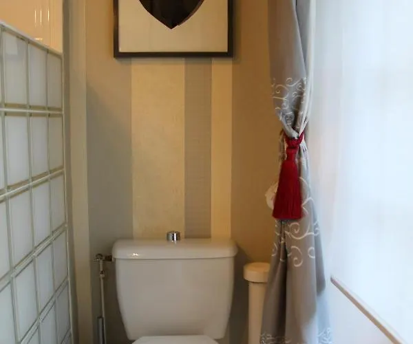 Manoir De Beauregard - Cunault Bed & Breakfast Treves-Cunault